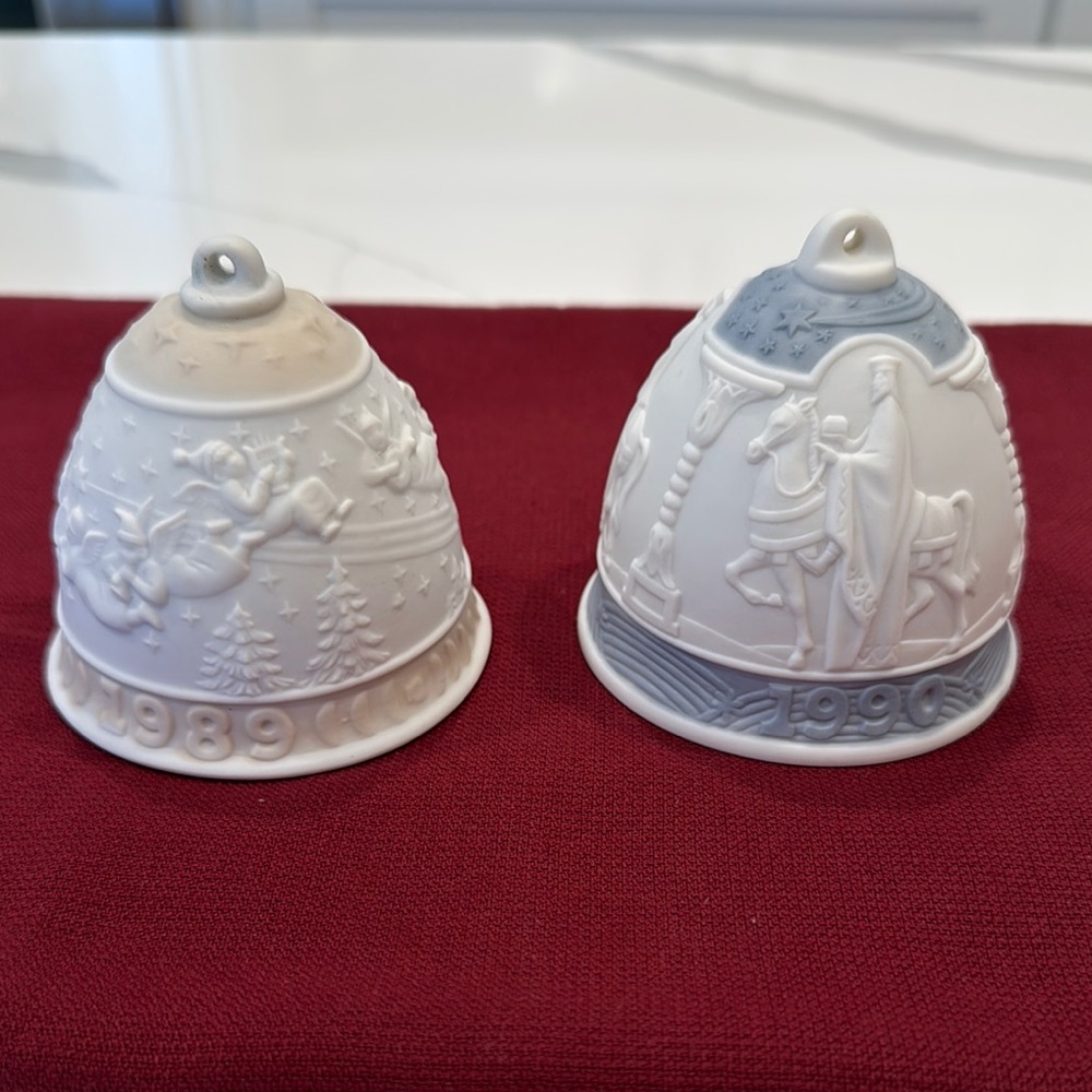 Lladro Ornaments White and Cream Ceramic Bell Set Of 2